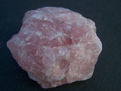 Rozenkwarts kristalstuk 16
